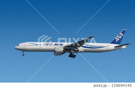ボーイング777-300　全日空 139694148