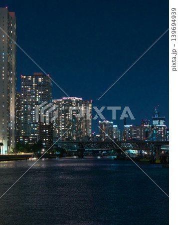 品川ふ頭橋より望む天王洲アイルの夕景 都市景観(2026年4月) 品川ふ頭橋より望む天王洲アイルの夕景 都市景観(2026年4月) 139694939