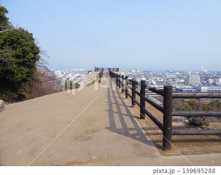 丸亀城(香川県丸亀市) 丸亀城(香川県丸亀市) 139695288
