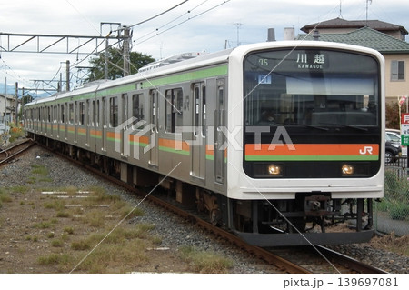 的場駅に進入する 八高線209系 61編成 的場駅に進入する 八高線209系 61編成 139697081