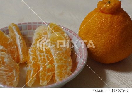 健康的で美容にもいい果物の不知火 139702507