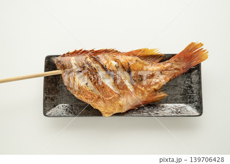 赤魚の塩焼き 赤魚の塩焼き 139706428