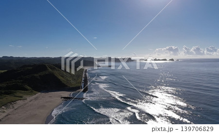 海に浮かぶ島 海に浮かぶ島 139706829