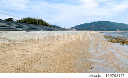 美濃ケ浜海浜公園の海辺風景 美濃ケ浜海浜公園の海辺風景 139708175
