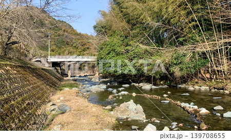 犬鳴川の自然豊かな風景 139708655