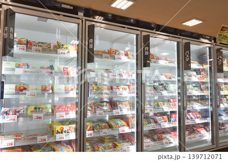 冷凍食品の売り場 冷凍食品の売り場 139712071