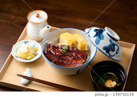 うな玉丼 うな玉丼 139716139