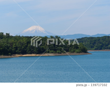 狭山湖と富士山Mount Fuji viewed from Lake Sayama 139717102