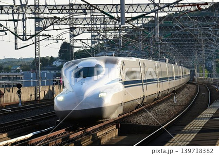 山陽新幹線 新山口駅 超望遠の世界 山陽新幹線 新山口駅 超望遠の世界 139718382