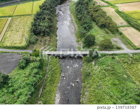 高知県中土佐町 久万秋沈下橋の風景 高知県中土佐町 久万秋沈下橋の風景 139718387