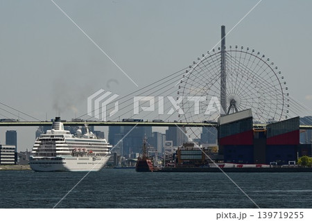 大阪港入港 クルーズ客船 クリスタル・シンフォニー 大阪港入港 クルーズ客船 クリスタル・シンフォニー 139719255