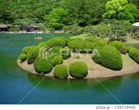 《香川県》栗林公園・水辺・池 139719490