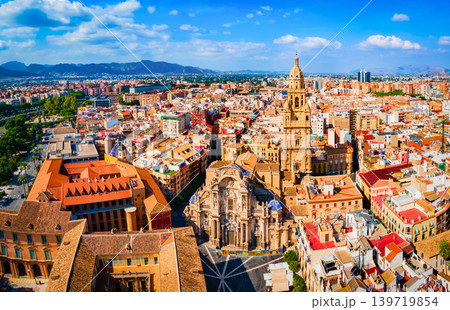Saint Mary Cathedral aerial panoramic view in Murcia 139719854