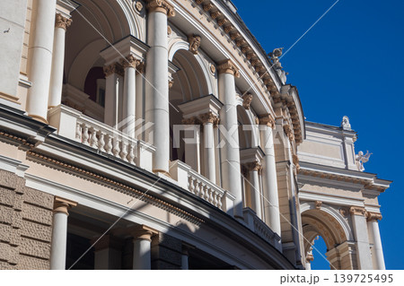 Grand Classical Building Facade with Columns 139725495