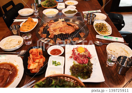 Delicious Traditional Korean Marinated Pork Ribs Barbecue Grilling Delicious Traditional Korean Marinated Pork Ribs Barbecue Grilling 139725911