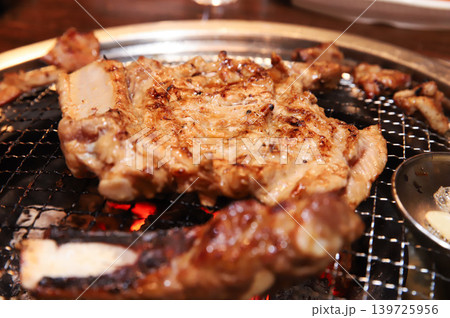 Delicious Traditional Korean Marinated Pork Ribs Barbecue Grilling Delicious Traditional Korean Marinated Pork Ribs Barbecue Grilling 139725956
