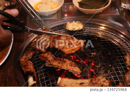 Delicious Traditional Korean Marinated Pork Ribs Barbecue Grilling 139725968