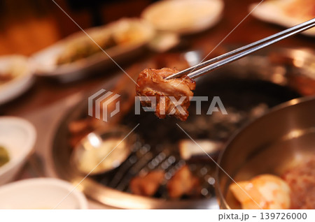 Delicious Traditional Korean Marinated Pork Ribs Barbecue Grilling Delicious Traditional Korean Marinated Pork Ribs Barbecue Grilling 139726000