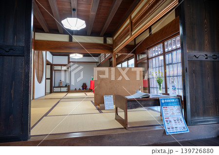 日本の鳥取県若桜町の古くてとても美しい町並み 日本の鳥取県若桜町の古くてとても美しい町並み 139726880