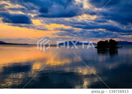 マジックアワーの『松江・出雲』… 夕焼けの【宍道湖・嫁ヶ島】 マジックアワーの『松江・出雲』… 夕焼けの【宍道湖・嫁ヶ島】 139726913
