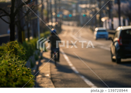 道路交通法改正で話題となっている自転車のマナーの現場を撮影 139728944