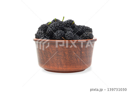 Rustic bowl of fresh blackberries ready to enjoy, PNG Rustic bowl of fresh blackberries ready to enjoy, PNG 139731030