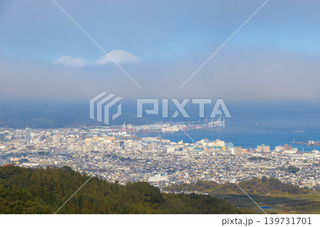 静岡県日本平からの夕焼け富士山 静岡県日本平からの夕焼け富士山 139731701