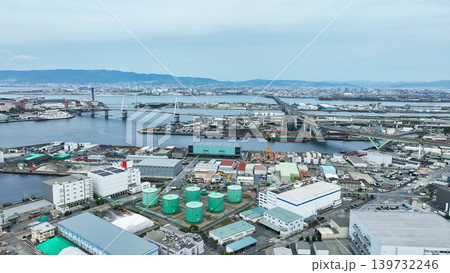 工場の風景のドローン空撮 工場の風景のドローン空撮 139732246