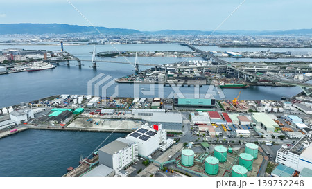 工場の風景のドローン空撮 工場の風景のドローン空撮 139732248