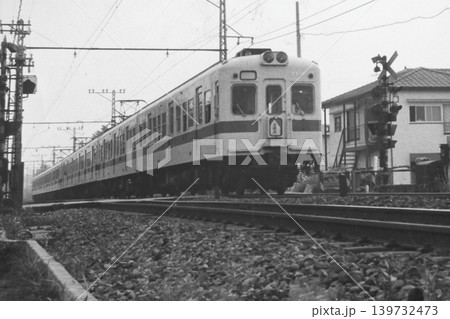 小田急、2320形2326~4両+2400形、相模大野ー小田急相模原、1971年8月30日 小田急、2320形2326~4両+2400形、相模大野ー小田急相模原、1971年8月30日 139732473
