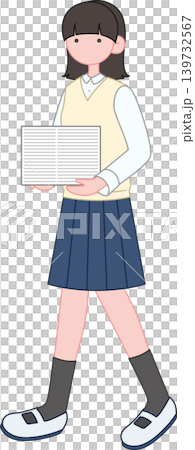 プリントを運ぶ女子生徒 プリントを運ぶ女子生徒 139732567