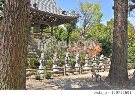岩槻散歩:曹洞宗 龍門寺 七福神と鐘楼 岩槻散歩:曹洞宗 龍門寺 七福神と鐘楼 139732691