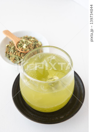 冷たい抹茶入り玄米茶 139734844