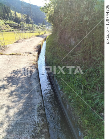 田舎の山 風景 田舎の山 風景 139744806