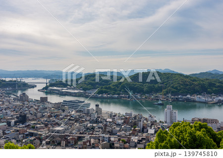 千光寺公園から望む尾道水道と瀬戸内海のパノラマ風景 千光寺公園から望む尾道水道と瀬戸内海のパノラマ風景 139745810