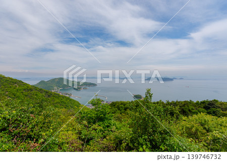 福山 朝陽の展望台から望む鞆の浦と瀬戸内海の絶景 福山 朝陽の展望台から望む鞆の浦と瀬戸内海の絶景 139746732