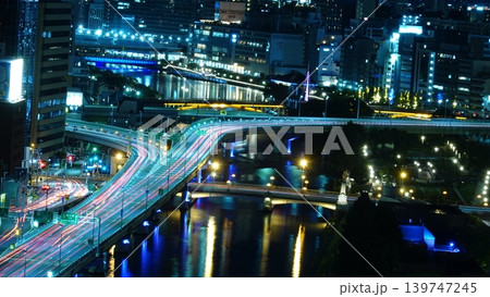 高層ビルから見える都市の夜景 高層ビルから見える都市の夜景 139747245