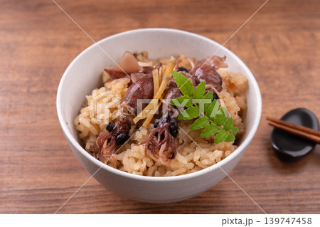 ホタルイカの炊き込みご飯 139747458