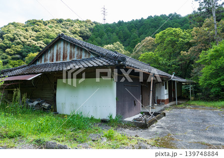 廃屋 139748884