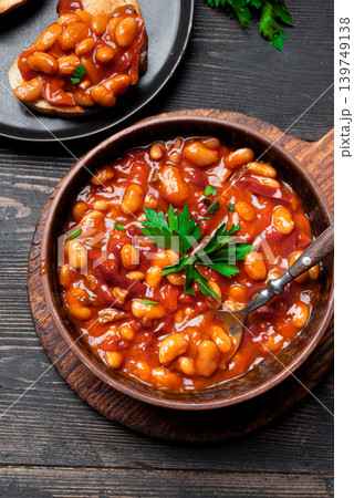 Chili Beans. White baked kidney bean stew. Chili Beans. White baked kidney bean stew. 139749138