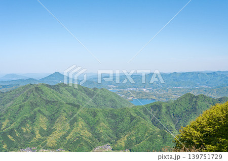 由良ヶ岳 東峰からの眺め 由良ヶ岳 東峰からの眺め 139751729