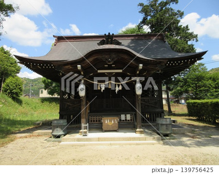 山口県山口市！築山神社の拝殿 139756425