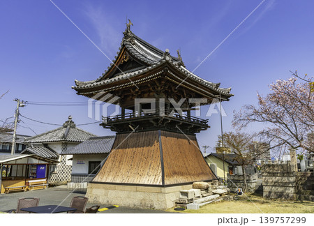三門周辺 妙林寺 鐘楼堂 岡山県岡山市 三門周辺 妙林寺 鐘楼堂 岡山県岡山市 139757299