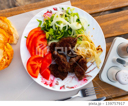 turkish food kofte turkish food kofte 139757917