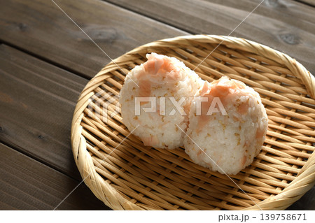 がりおにぎり がりおにぎり 139758671