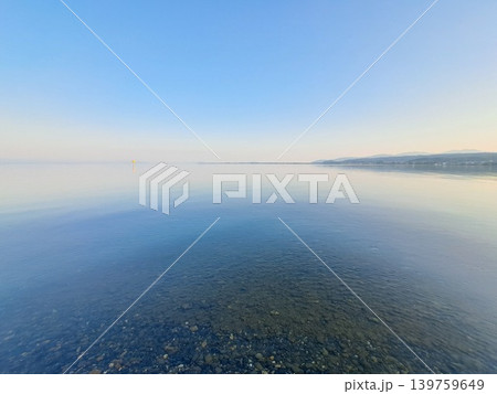静寂な水面 静寂な水面 139759649