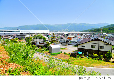 北陸新幹線 飯山駅周辺を南側より望む(長野県飯山市)【2026.5】 北陸新幹線 飯山駅周辺を南側より望む(長野県飯山市)【2026.5】 139761079