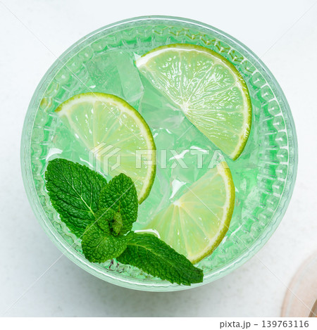 Lime citrus drink mint top view 139763116
