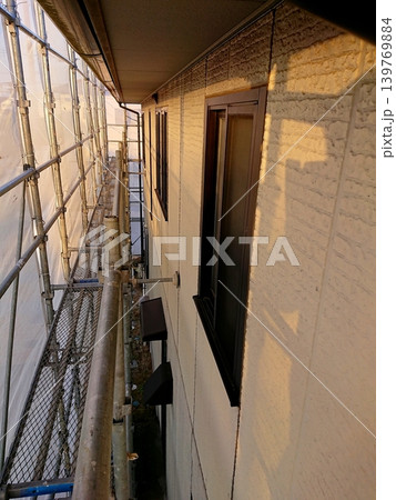建物塗装の足場 建物塗装の足場 139769884