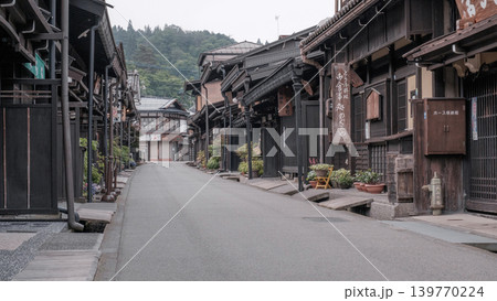 飛騨高山の古い町並 飛騨高山の古い町並 139770224